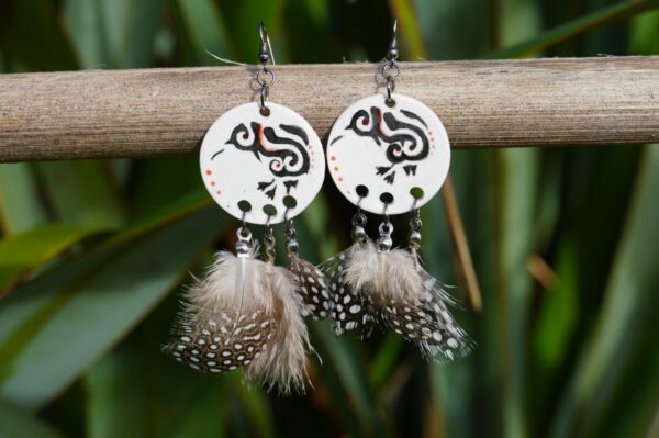 Ceramic jewellery from NZ