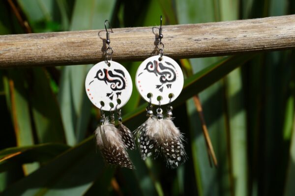 Ceramic jewellery from NZ