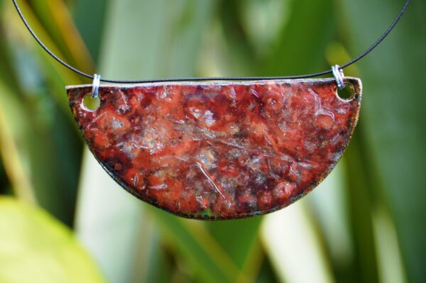 Ceramic jewellery from NZ