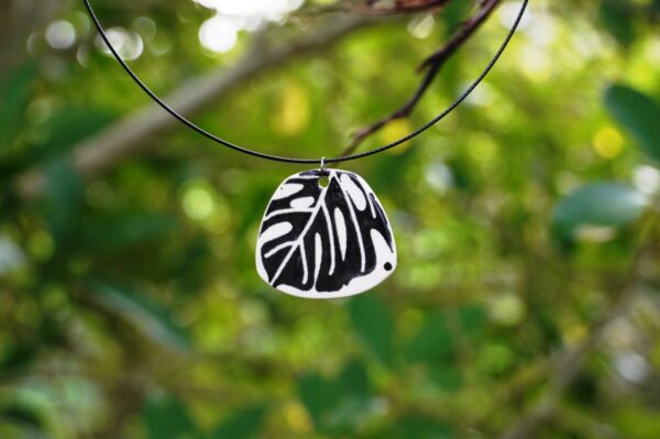 Ceramic jewellery from NZ