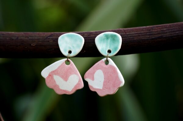 Dangling porcelain earrings with two hearts