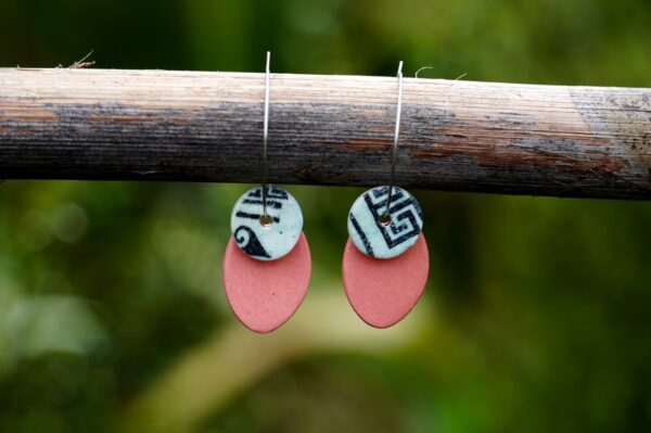 Each piece is handmade from porcelain clay and fired twice or three times in the kiln around 1200 degrees. Pottery is my passion and I love to discover new techniques, glazes, oxides or materials to play with and make extraordinary high quality jewellery. I also use hypoallergenic stainless steel and silver studs/hooks.